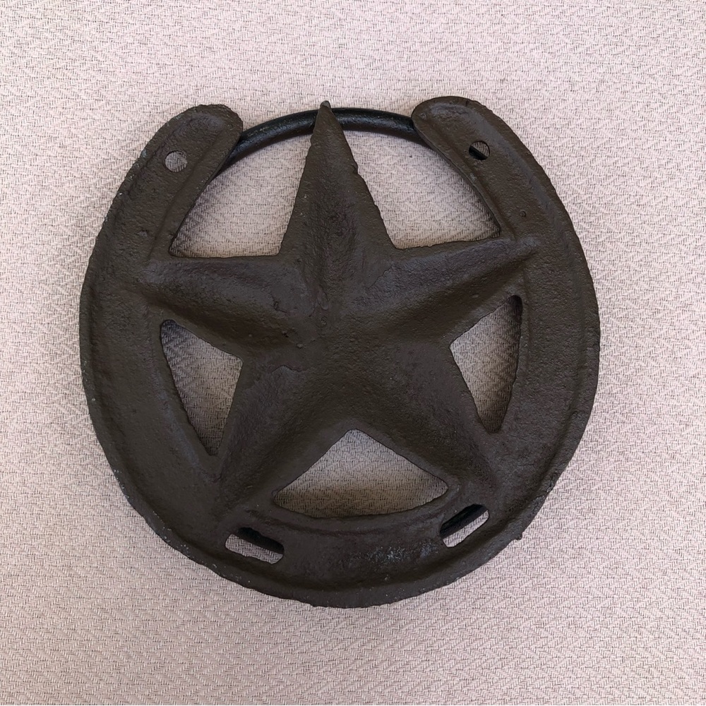 Horseshoe With Lonestar Rustic Cast Iron Barn Style Bath Towel Ring Home Office - Picture 4 of 8